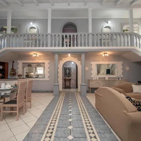 Villa D'arte By 