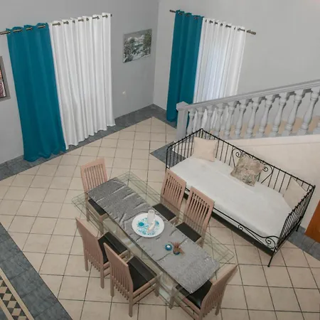 Villa D'arte By 